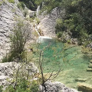 Mymoustiers Moustiers-Sainte-Marie